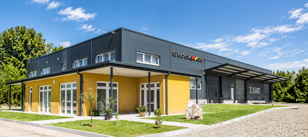 Gyárlátogatás a Stock&Go-nál – automatizált eszközkiadás testközelből